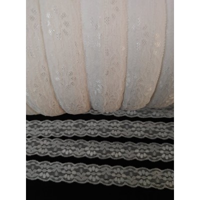 White extensible lace (10 meters)